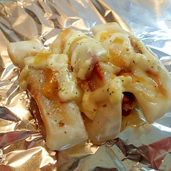 とろけるチーズon焼き餃子のトースター焼き